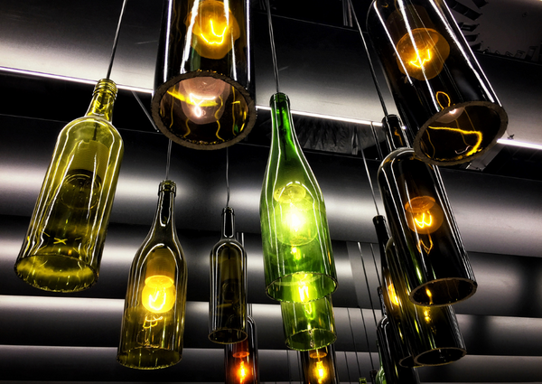 4 interior design ideas for glass bottles and jars